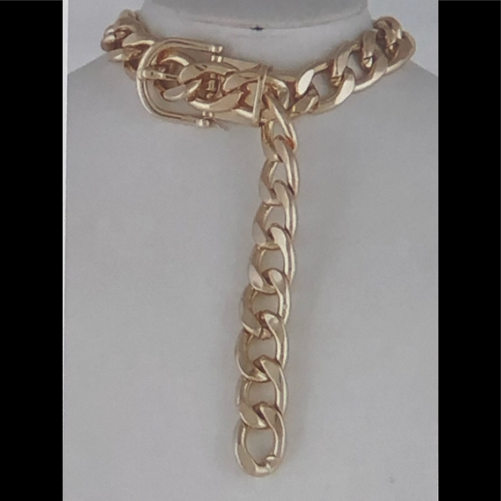 Fashion gold chain choker